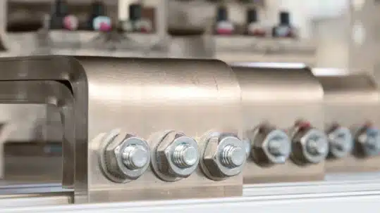 Electrical connection made of high-voltage tin plated copper bars