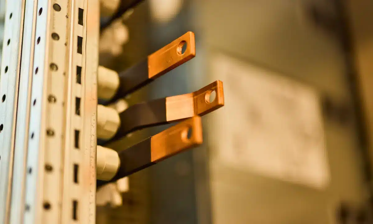 Electroplated copper busbars allowing reduced material usage while maintaining electrical performance